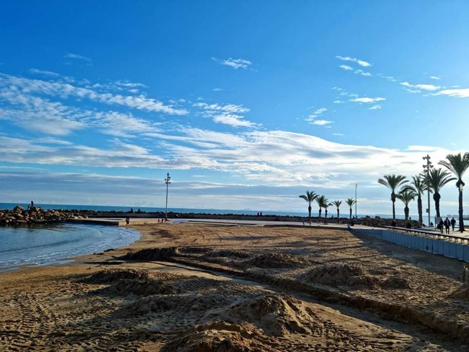 Beach Apartment Torrevieja Exterior foto